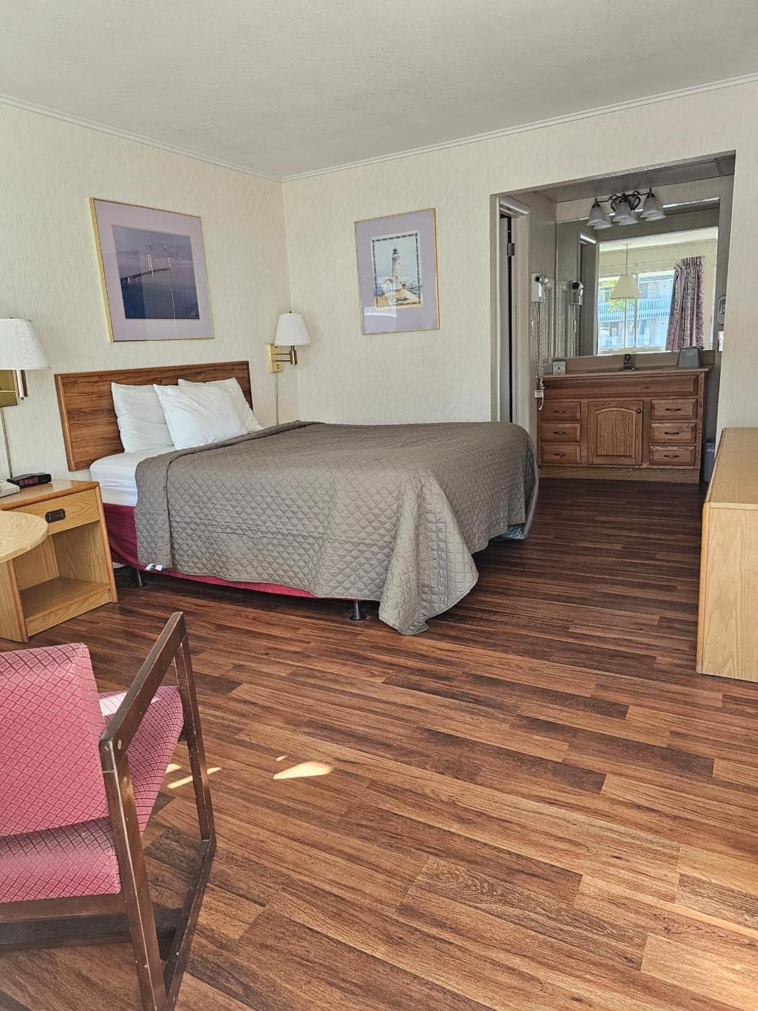Travelodge By Wyndham Mackinaw City Luaran gambar