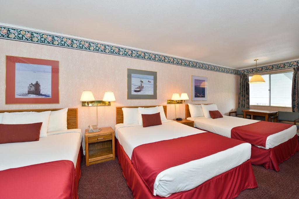 Travelodge By Wyndham Mackinaw City Bilik gambar